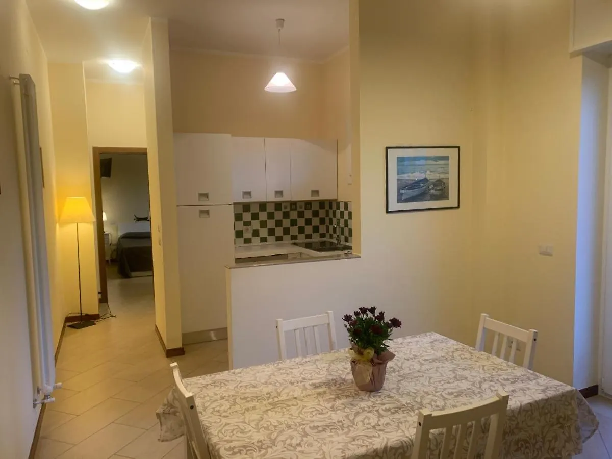 Residenza Giovanni Paolo Secondo- Casa Sull'Albero Bari